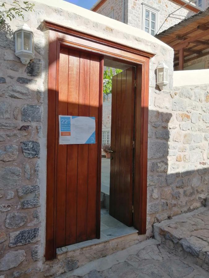 Gaia Accomodation Hydras 外观 照片
